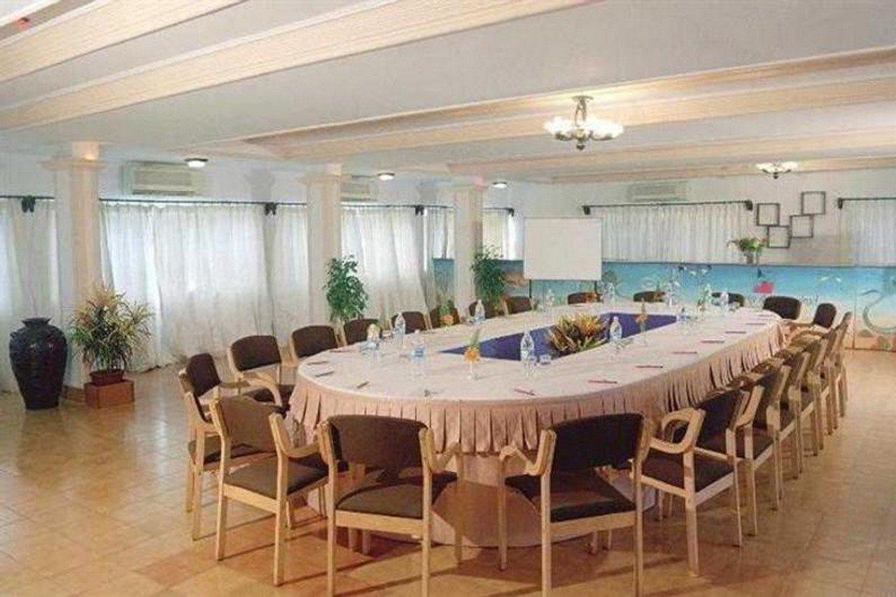 Dona Alcina Resorts Candolim Dış mekan fotoğraf